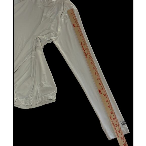 NWT Mountain Hardwear Crater Lake OL7497-102 Sun Hoodie White UPF 50 Womens Sz M - Picture 6 of 9